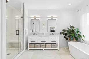 8 Sweetgrass Rd, Westhampton, NY 11977 - Photo 11