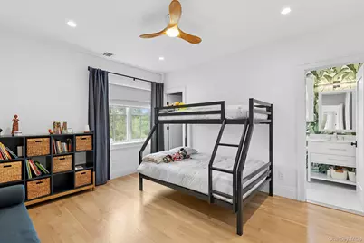 8 Sweetgrass Road, Westhampton, NY 11977 - Photo 13