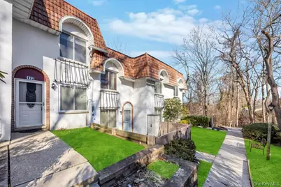 172 Skyline Drive, Coram, NY 11727 - Photo 3