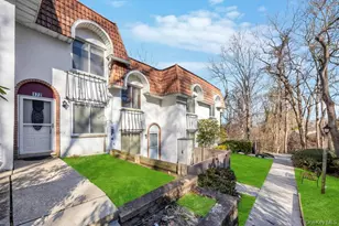 172 Skyline Dr, Coram, NY 11727 - Photo 3