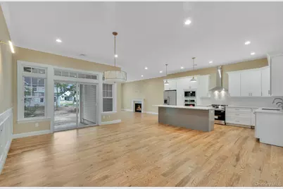 Nc Pine Street, Port Jefferson, NY 11776 - Photo 17