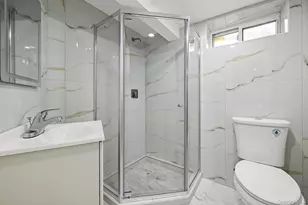 186 Westwood Dr, Brentwood, NY 11717 - Photo 23