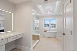 35 Main Pkwy, Plainview, NY 11803 - Photo 35