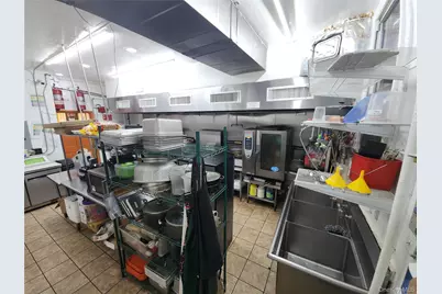 104-05 101 Ave, Richmond Hill, NY 11416 - Photo 5