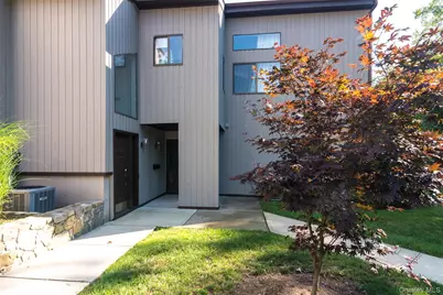 327 N Greeley Avenue, Chappaqua, NY 10514 - Photo 3