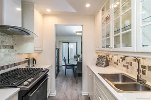 327 N Greeley Ave, Chappaqua, NY 10514 - Photo 9