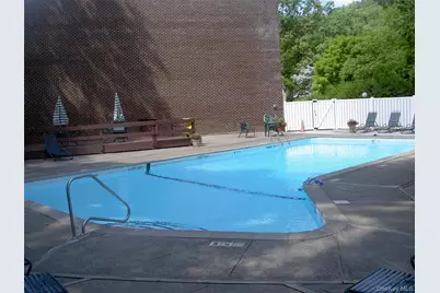 327 N Greeley Avenue, Chappaqua, NY 10514 - Photo 19