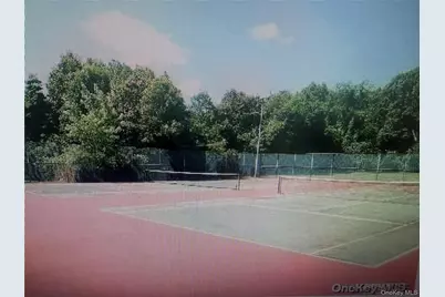 5 Laramie, Coram, NY 11727 - Photo 23