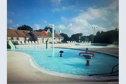 5 Laramie, Coram, NY 11727 - Photo 17