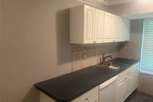 5 Laramie, Coram, NY 11727 - Photo 5