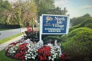 5 Laramie, Coram, NY 11727 - Photo 19