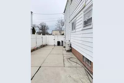 137-02 64th Road, Flushing, NY 11367 - Photo 15