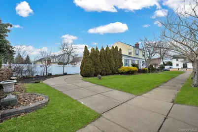 6 Elliott Place, Freeport, NY 11520 - Photo 17