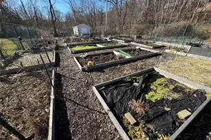 200 Diplomat Dr, Mount Kisco, NY 10549 - Photo 21