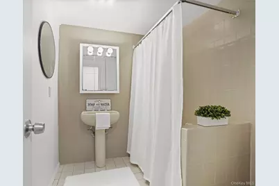 600 Bedford Road #15, Pleasantville, NY 10570 - Photo 9