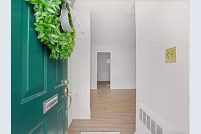 600 Bedford Road #15, Pleasantville, NY 10570 - Photo 3