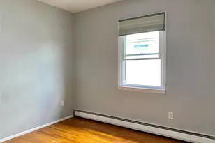 242 Munro Blvd, Valley Stream, NY 11581 - Photo 15