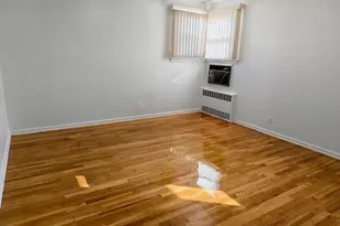 58-27 208th St, Bayside, NY 11364 - Photo 9