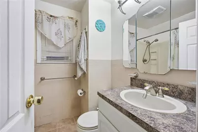 152 Rockaway Parkway, Valley Stream, NY 11580 - Photo 13