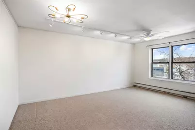 46 Terrace Circle #3F, Great Neck, NY 11021 - Photo 5