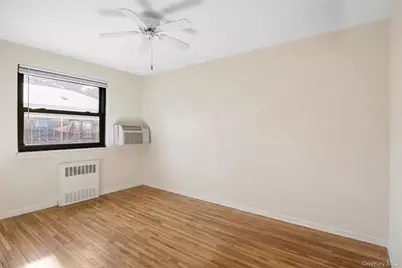 46 Terrace Circle #3F, Great Neck, NY 11021 - Photo 13