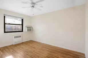 46 Terrace Cir, Great Neck, NY 11021 - Photo 13