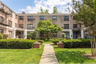 46 Terrace Circle #3F, Great Neck, NY 11021 - Photo 1