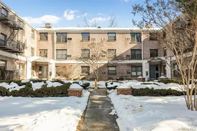 46 Terrace Circle #3F, Great Neck, NY 11021 - Photo 1