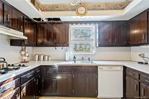 180-44 Grand Central Pkwy, Jamaica, NY 11432 - Photo 13