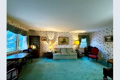 180-44 Grand Central Parkway, Jamaica, NY 11432 - Photo 5