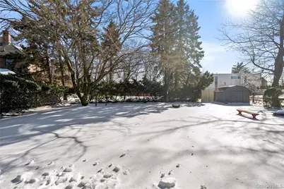 180-44 Grand Central Parkway, Jamaica, NY 11432 - Photo 33