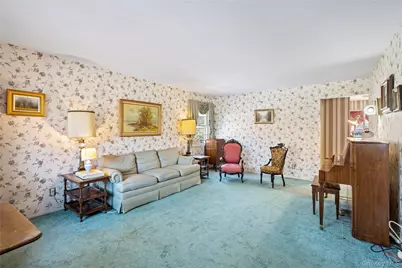 180-44 Grand Central Parkway, Jamaica, NY 11432 - Photo 7