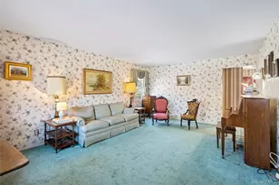 180-44 Grand Central Pkwy, Jamaica, NY 11432 - Photo 7