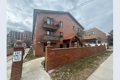 7548 Parsons Boulevard #2A, Fresh Meadows, NY 11366 - Photo 1