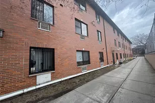 75-48 Parsons Blvd, Fresh Meadows, NY 11366 - Photo 11