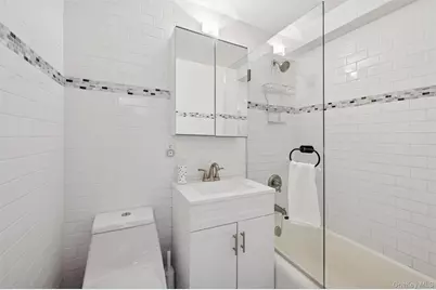 2575 Palisade Avenue #9F, Bronx, NY 10463 - Photo 13