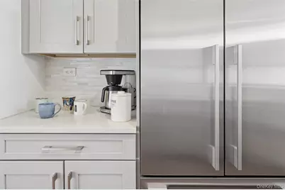 2575 Palisade Avenue #9F, Bronx, NY 10463 - Photo 9