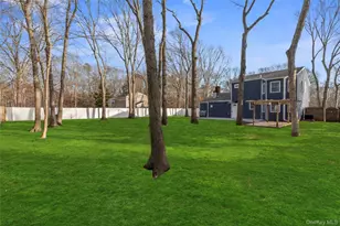 15 Bellaire Dr, Ridge, NY 11961 - Photo 43