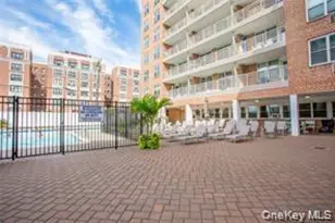 410 E Broadway, Long Beach, NY 11561 - Photo 19