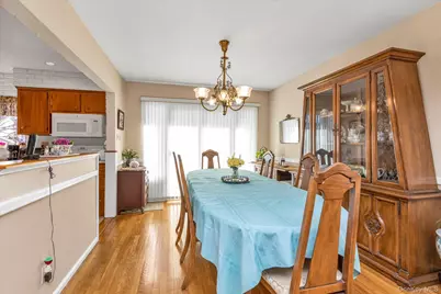 154 S Brush Drive, Valley Stream, NY 11581 - Photo 5