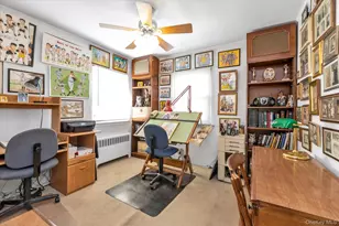 154 S Brush Dr, Valley Stream, NY 11581 - Photo 15