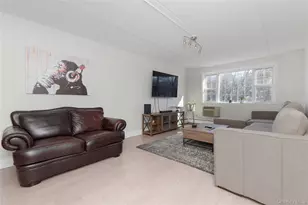 4 Consulate Dr, Tuckahoe, NY 10707 - Photo 3