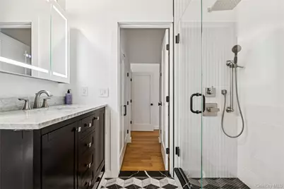 70 Glenview Drive, Southampton, NY 11968 - Photo 23