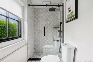 70 Glenview Dr, Southampton, NY 11968 - Photo 27