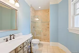 52 Brushy Neck Ln, Westhampton, NY 11977 - Photo 25