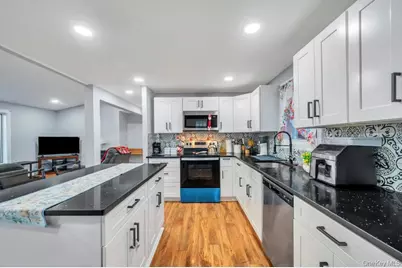 85 Craft Road, Centereach, NY 11720 - Photo 19