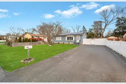 85 Craft Road, Centereach, NY 11720 - Photo 7