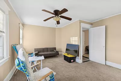 331 Tulip Avenue, Floral Park, NY 11001 - Photo 17