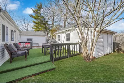 57 Fry Boulevard, Patchogue, NY 11772 - Photo 39