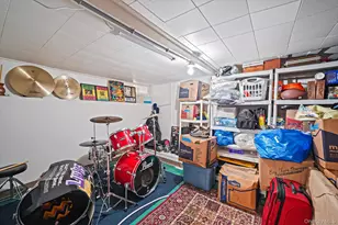 57 Fry Blvd, Patchogue, NY 11772 - Photo 35